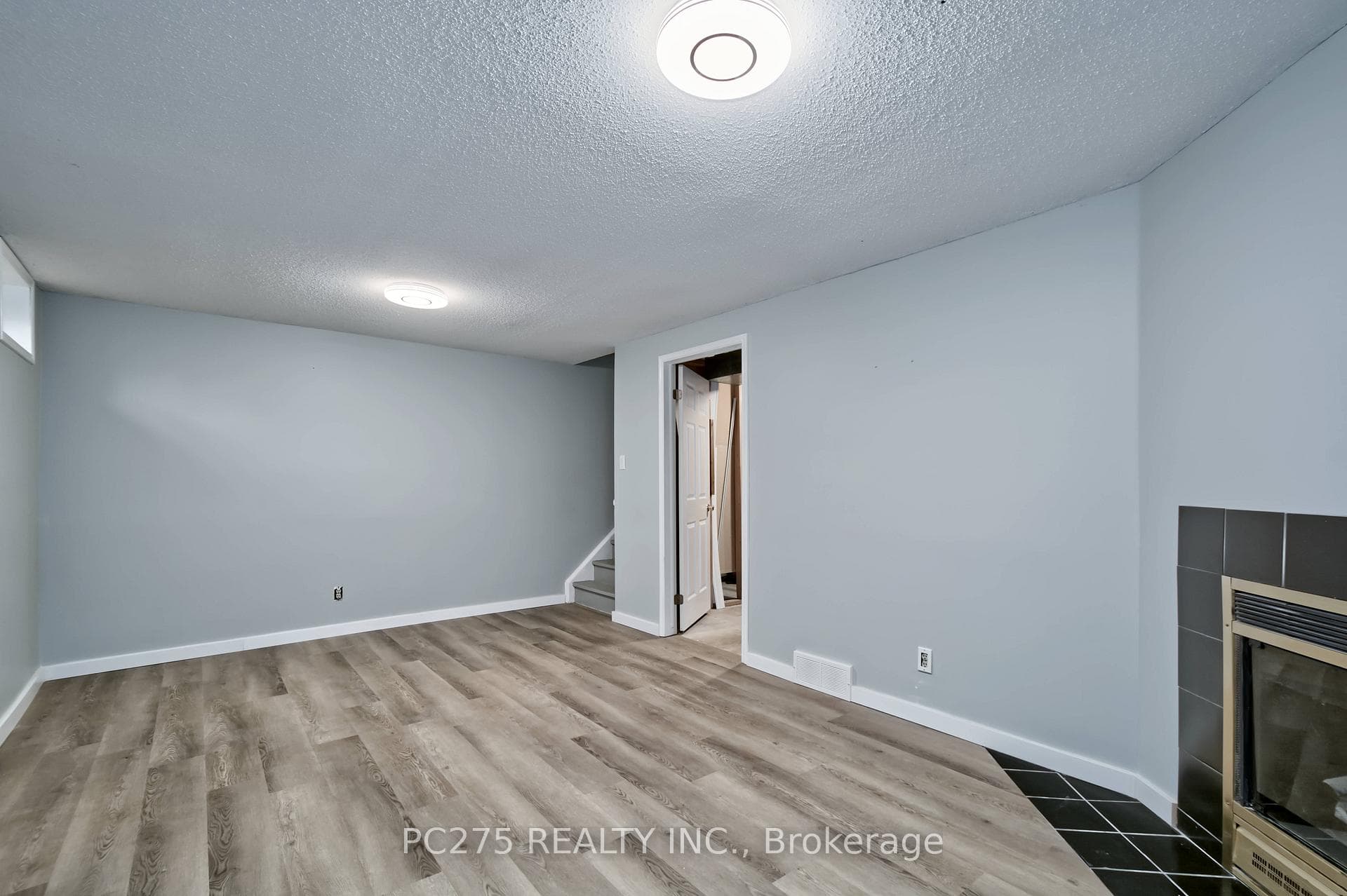 141 Condor Court Unit 36 photo 28