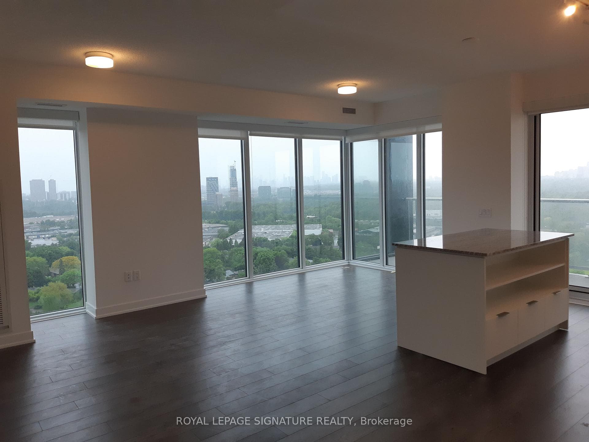 50 O'Neill Road Unit 2011 photo 3