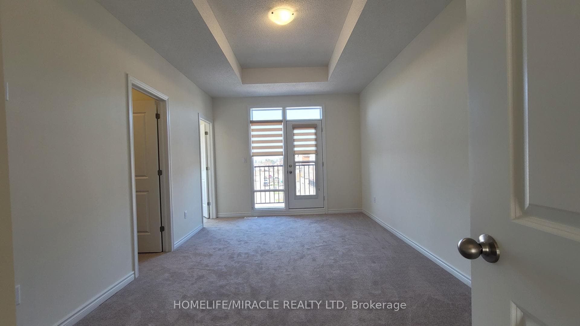 109 Donald Ficht Crescent photo 22