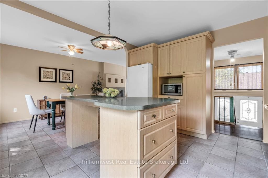 259 WARATAH Avenue photo 13
