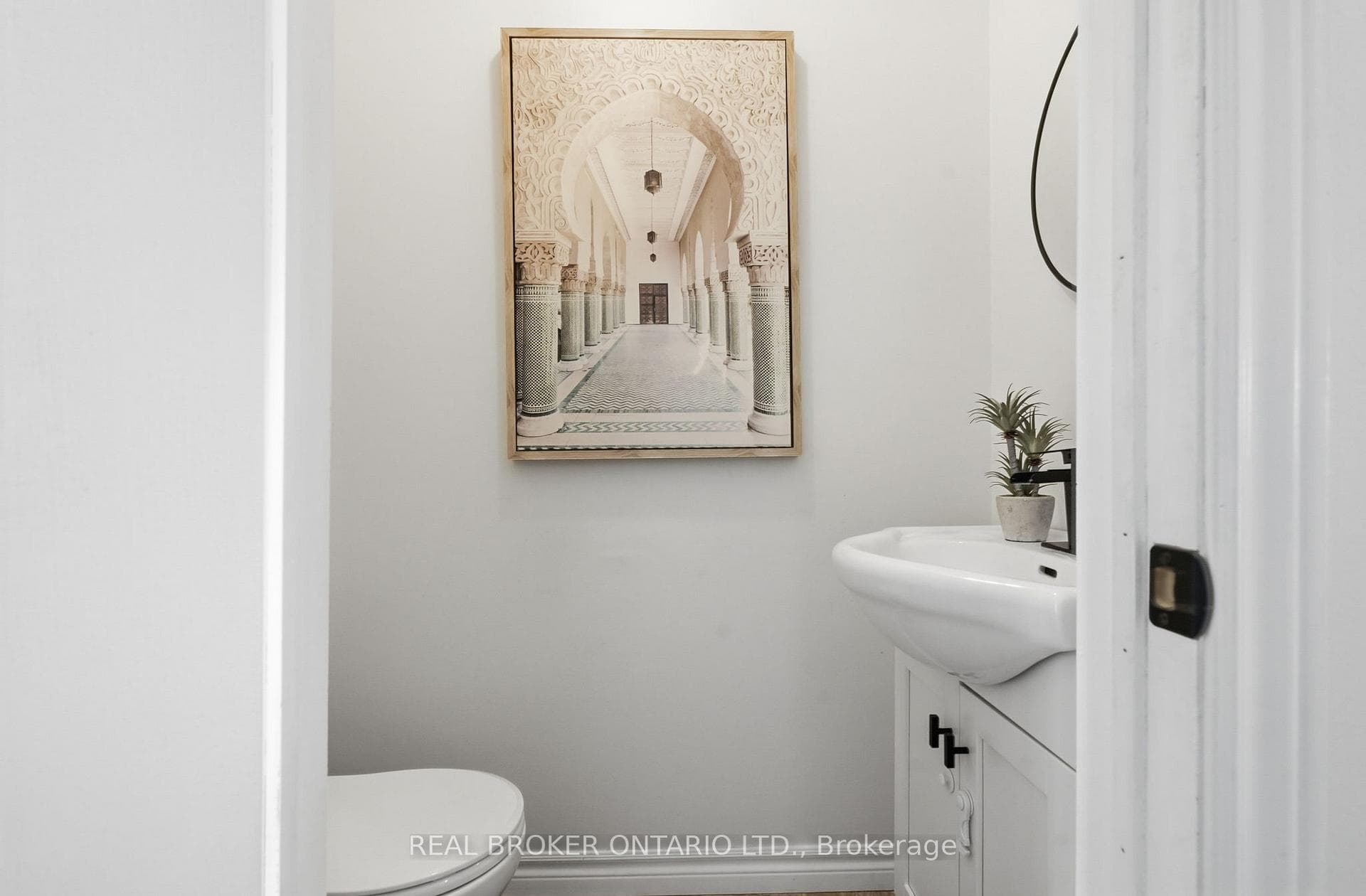 325 William Street Unit 11 photo 6