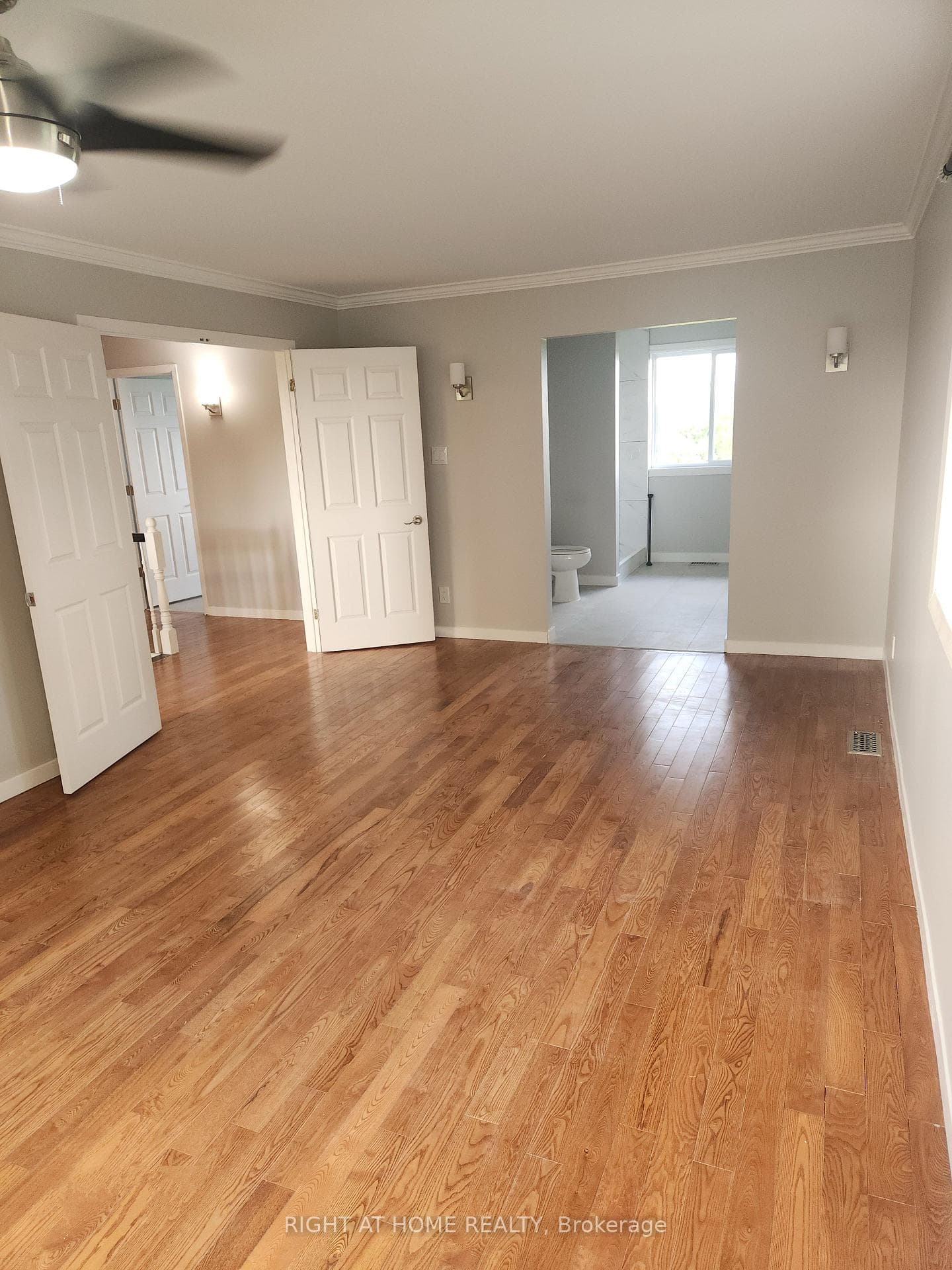 4157 Viewbank Road photo 9