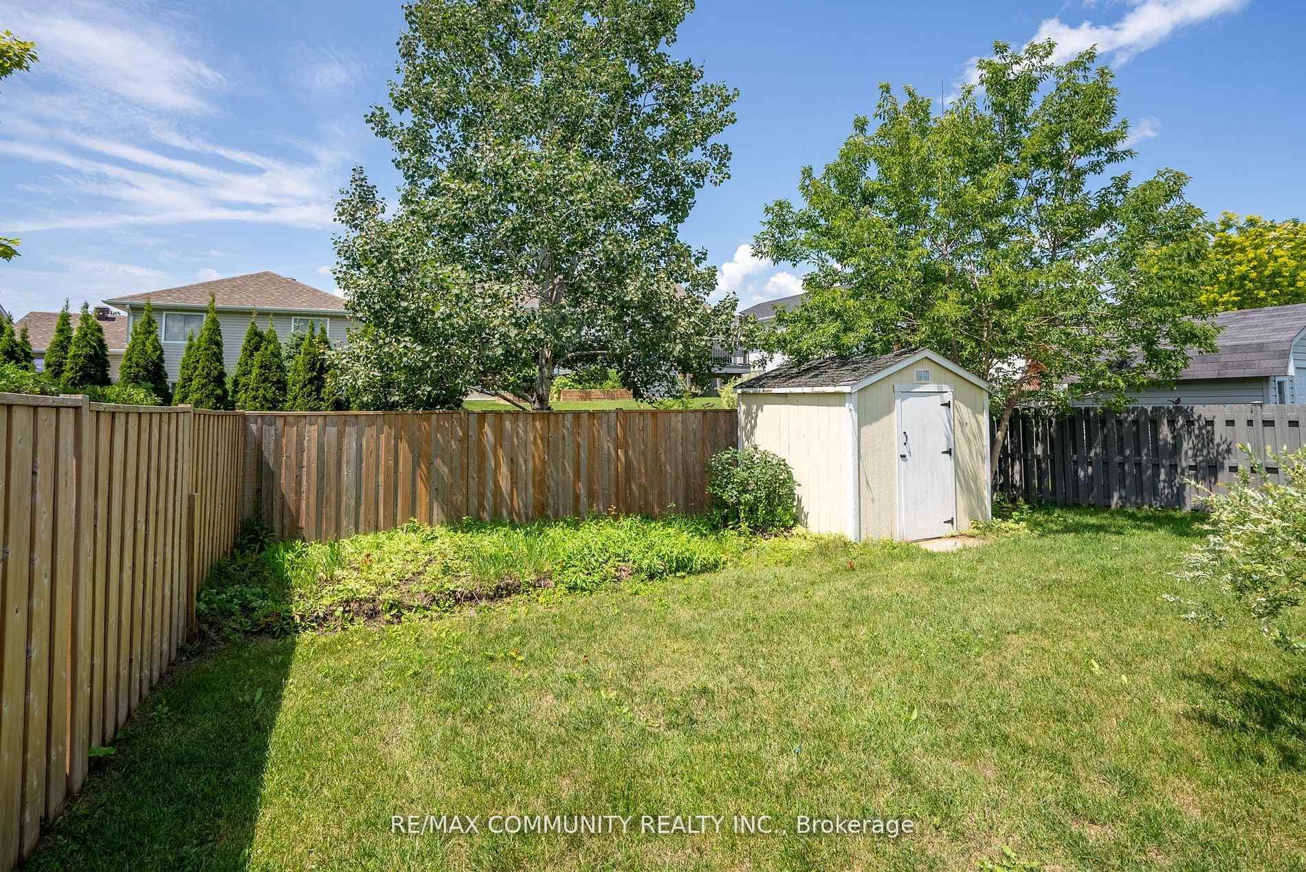 276 Northwoods Crescent photo 30