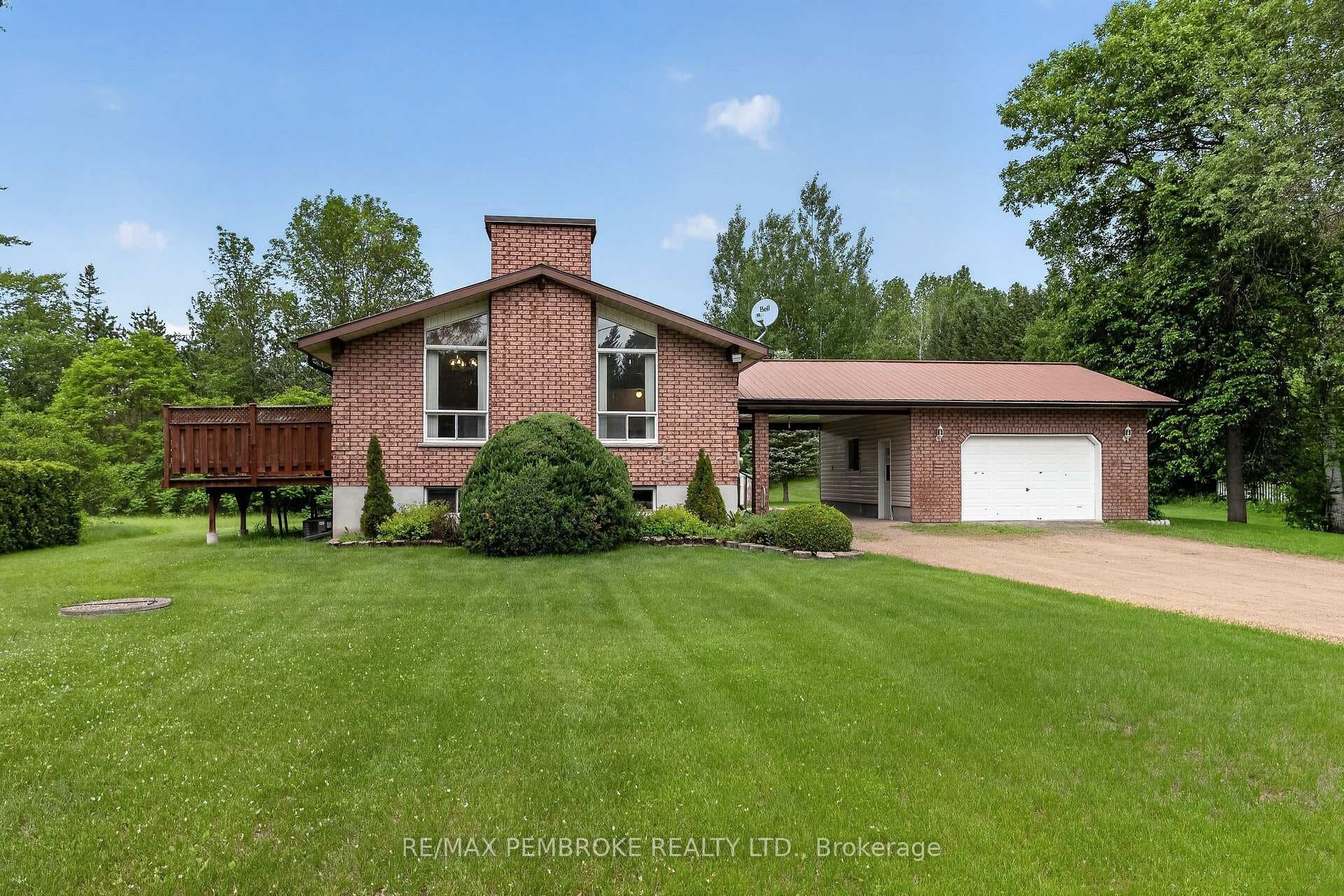 66 Sandy Beach Road photo 1