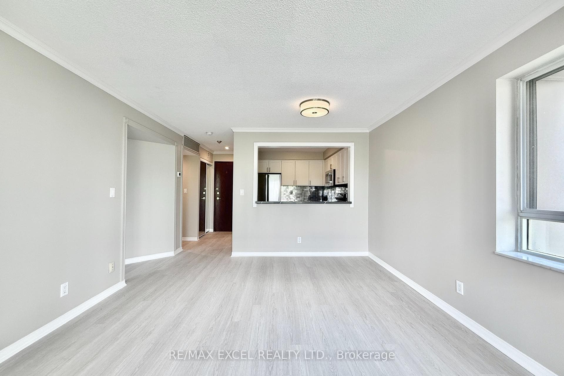 38 Hollywood Avenue Unit 312 photo 13