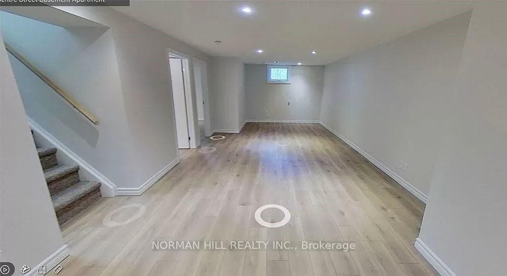 17 Centre Street Unit B photo 2