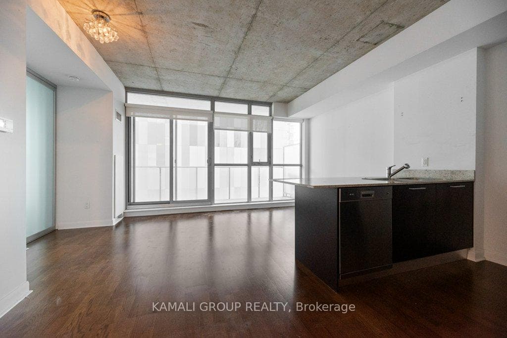 375 King Street Unit 2206 photo 2