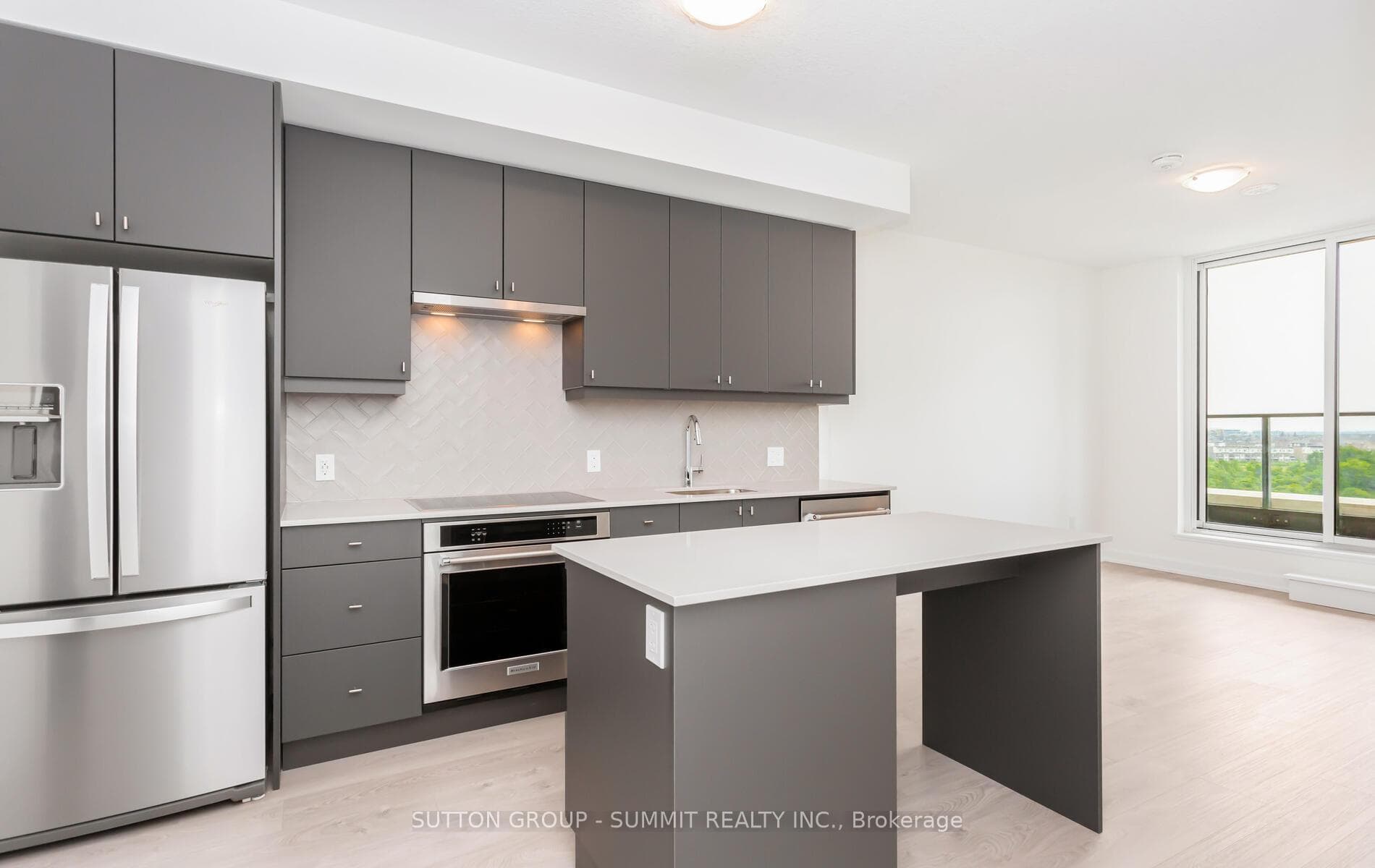 3220 William Coltson Avenue Unit 611 photo 7