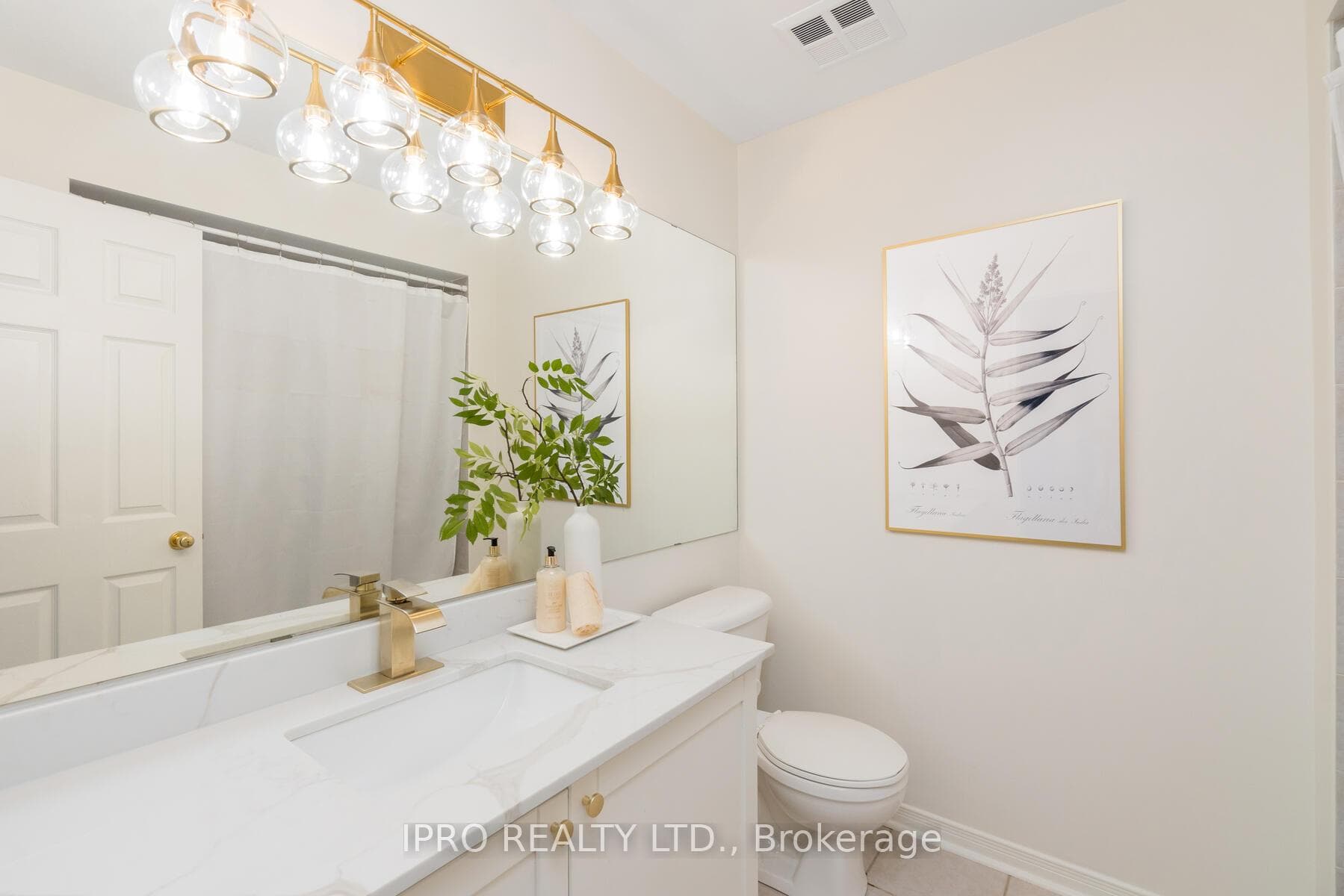 1170 Lower Village Crescent Unit 28 photo 15
