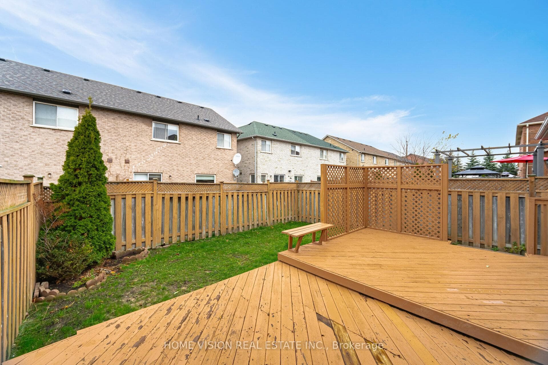 3120 Wrigglesworth Crescent photo 25
