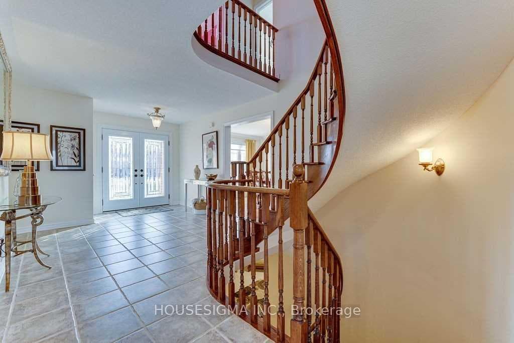 129 Gore Drive photo 6