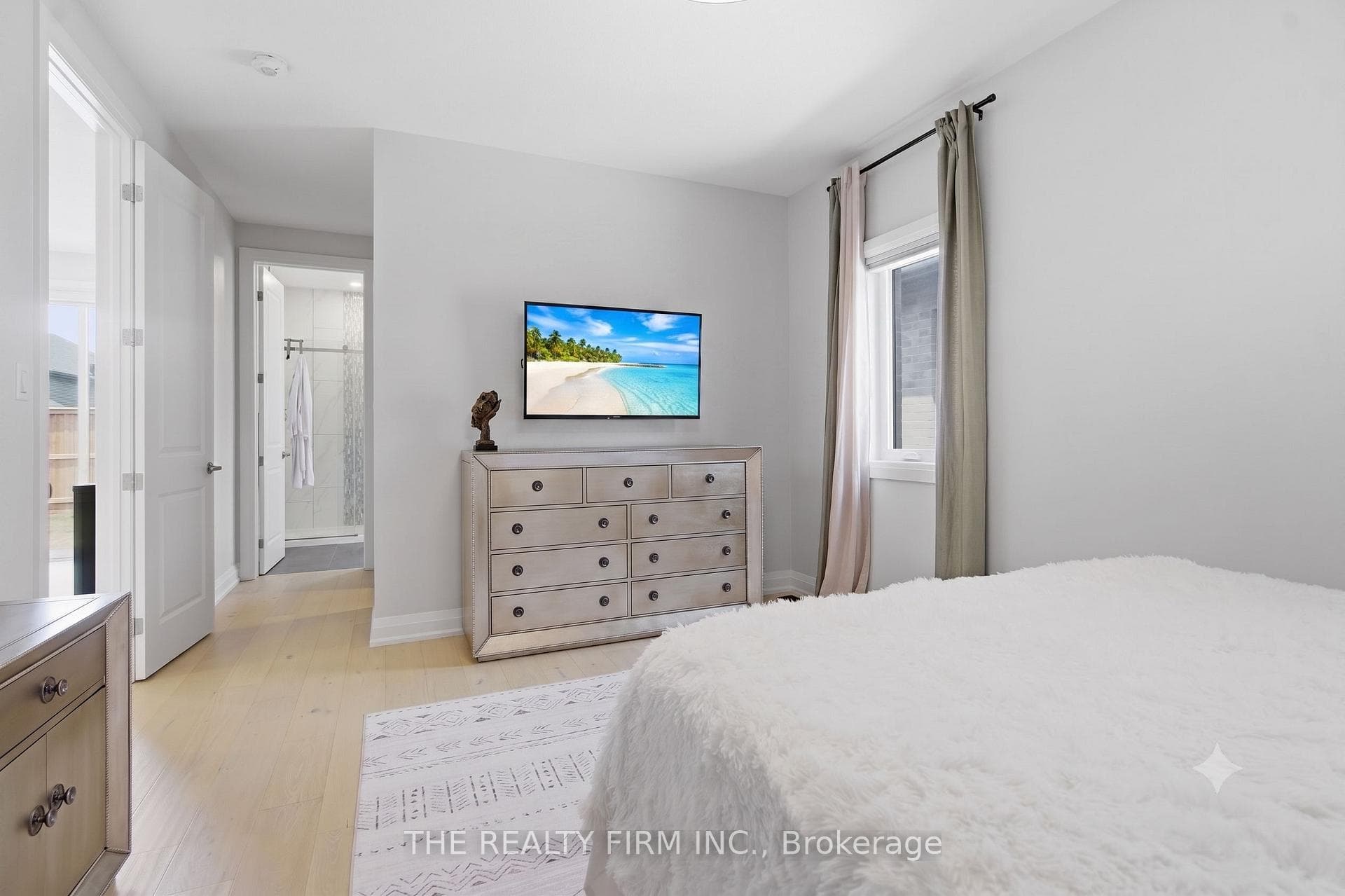 383 Daventry Way Unit 8 photo 25