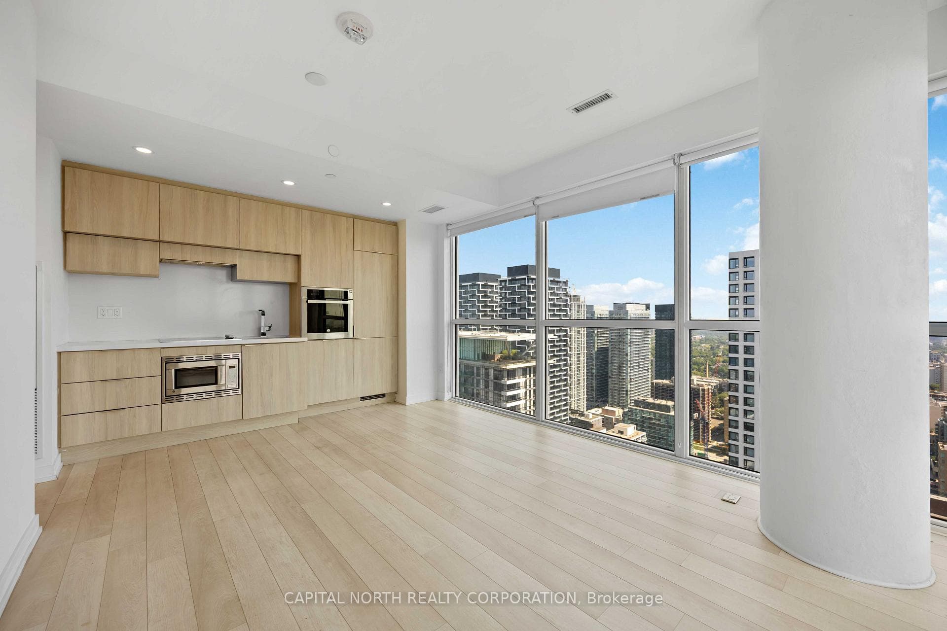 39 Roehampton Avenue Unit 3103 photo 14