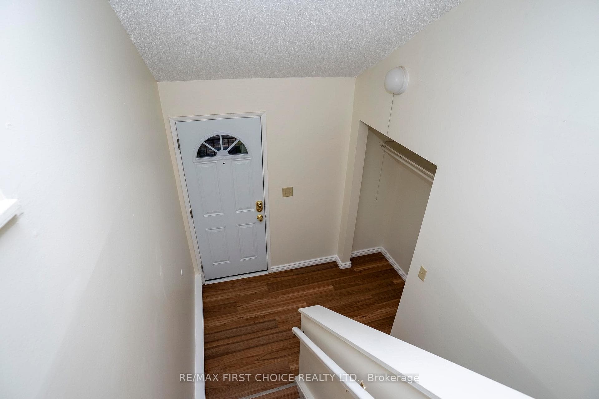 591 Beverly Street Unit 9 photo 11