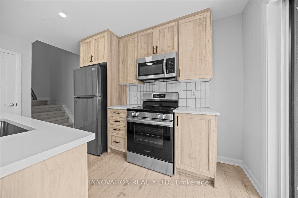 801 Glenroy Gilbert Drive Unit 6 photo 4