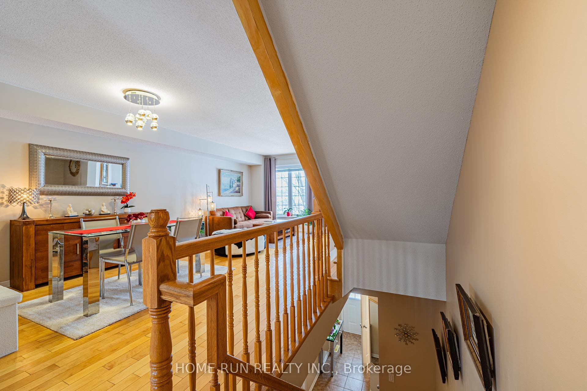 90 EDENVALE Drive Unit 207 photo 11