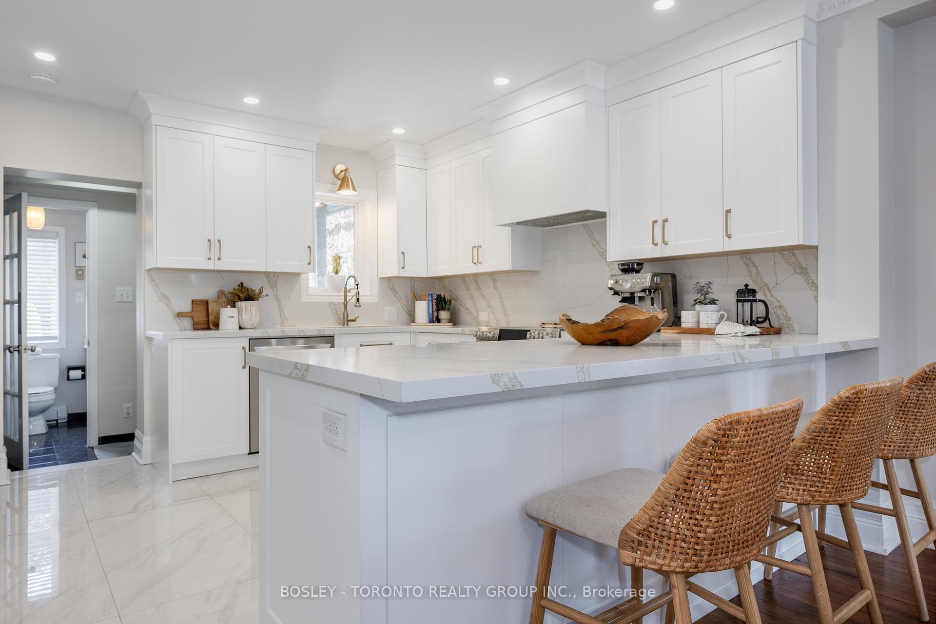 72 Coady Avenue photo 10