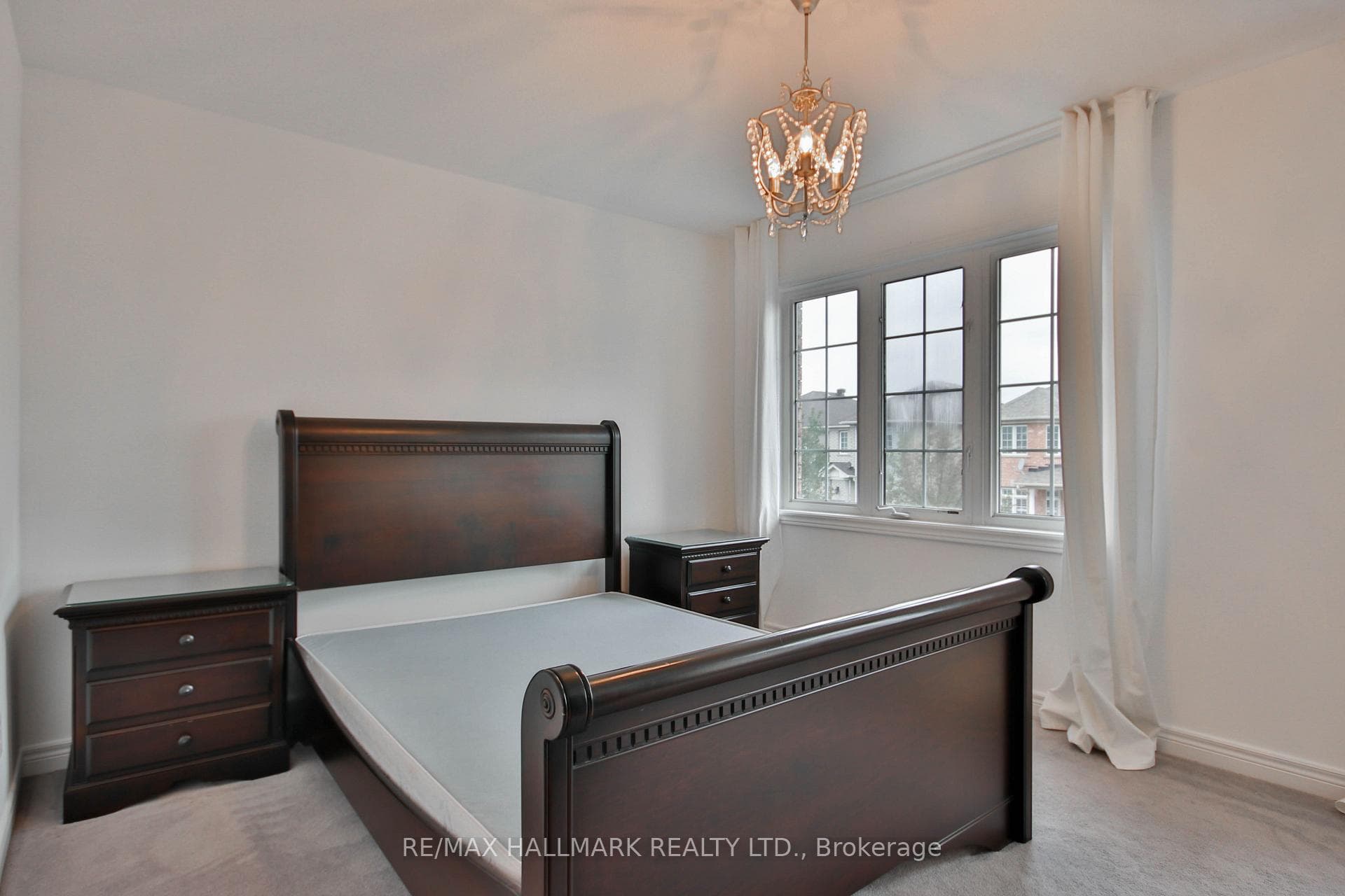15 Briarglen Road photo 28