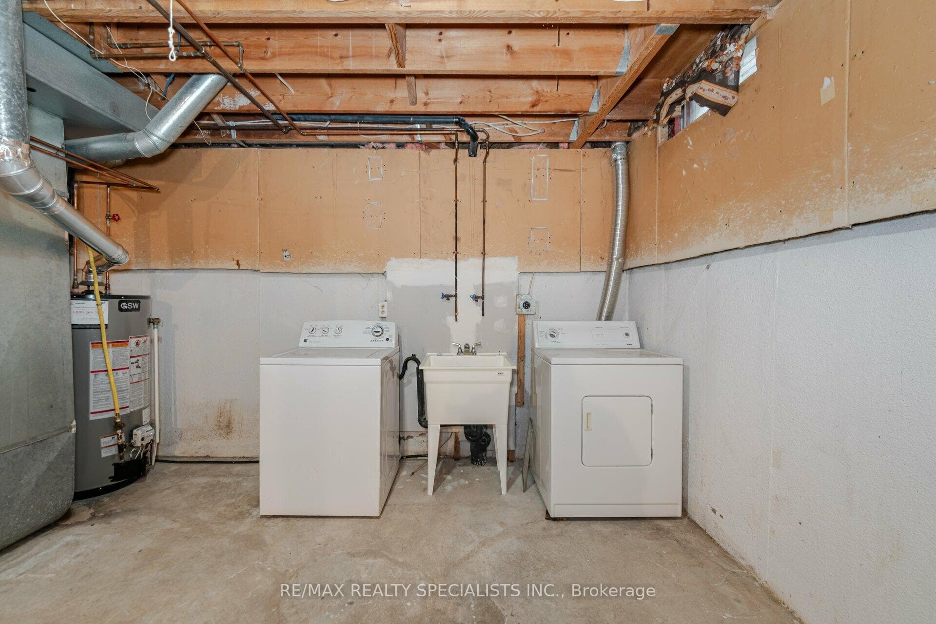 18 Ladin Drive photo 35