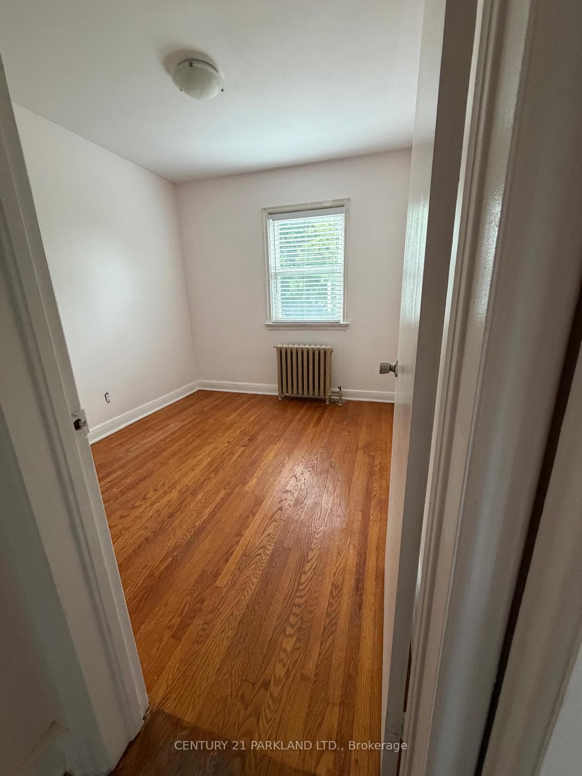 462 Midland Avenue photo 7