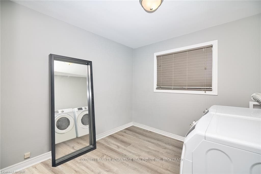 82 BALMORAL Avenue photo 16