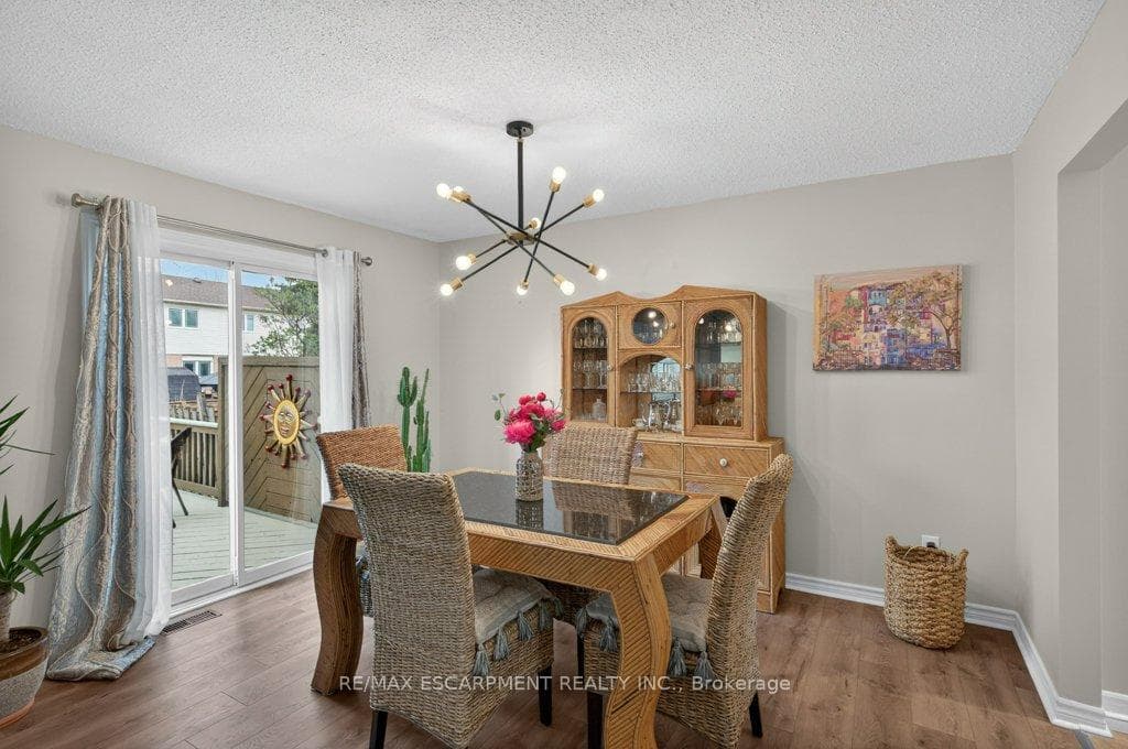 24 Braeheid Avenue photo 9