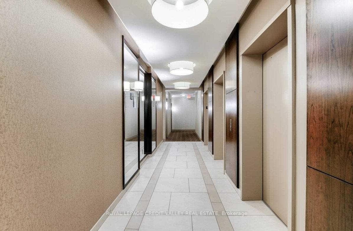 100 John Street Unit 1201 photo 7