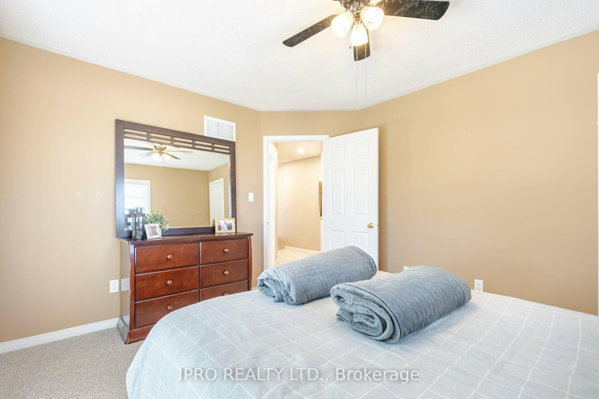 5555 Prince William Drive Unit 1 photo 19
