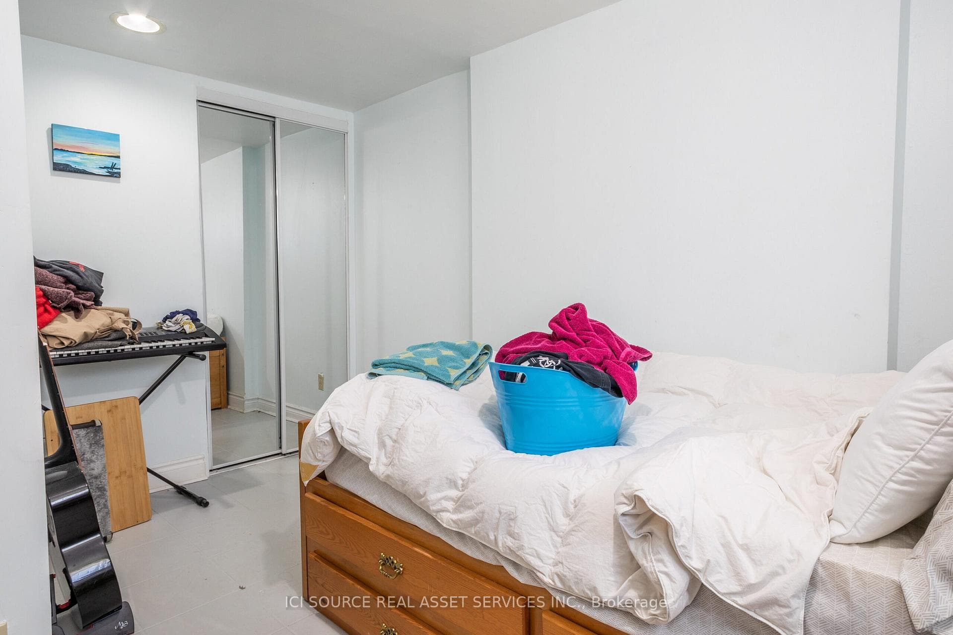 132 Huron Street Unit 2 photo 8