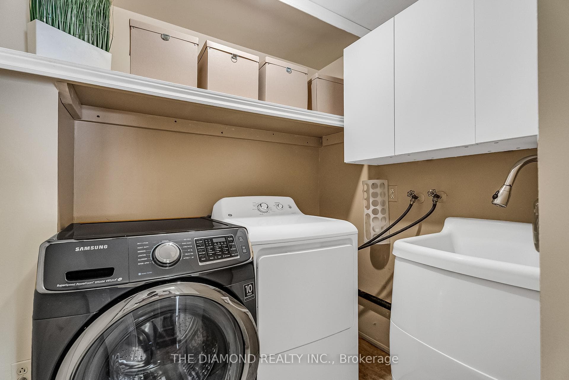 629 Rathburn Road Unit 23 photo 37