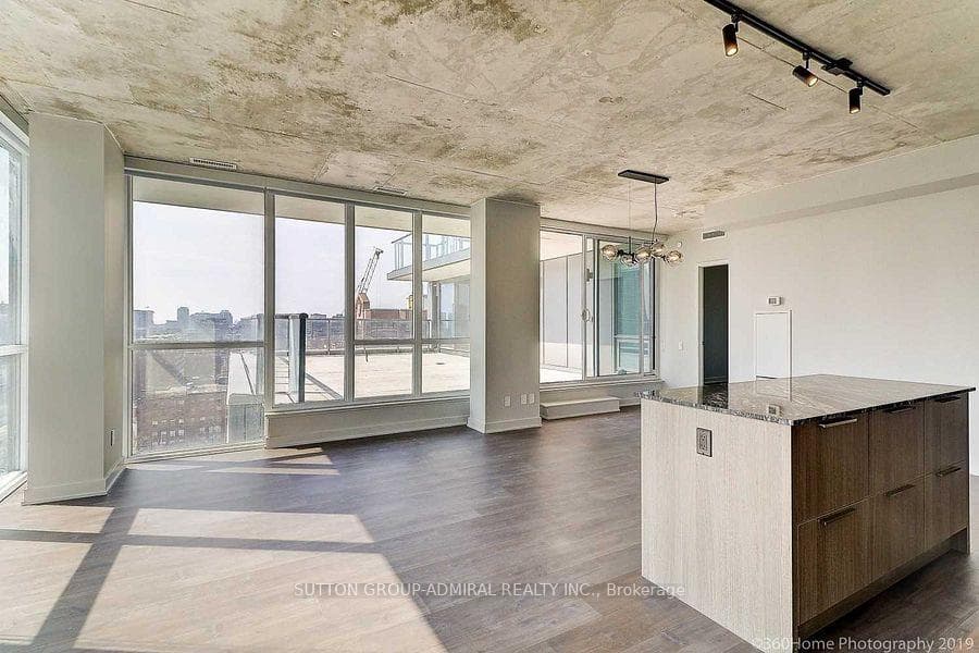 88 Blue Jays Way Unit 1408 photo 4
