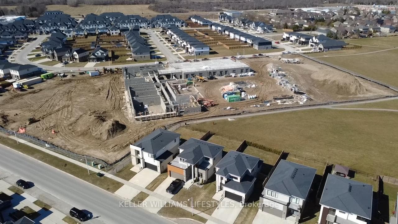 140 CRESTVIEW Drive photo 34