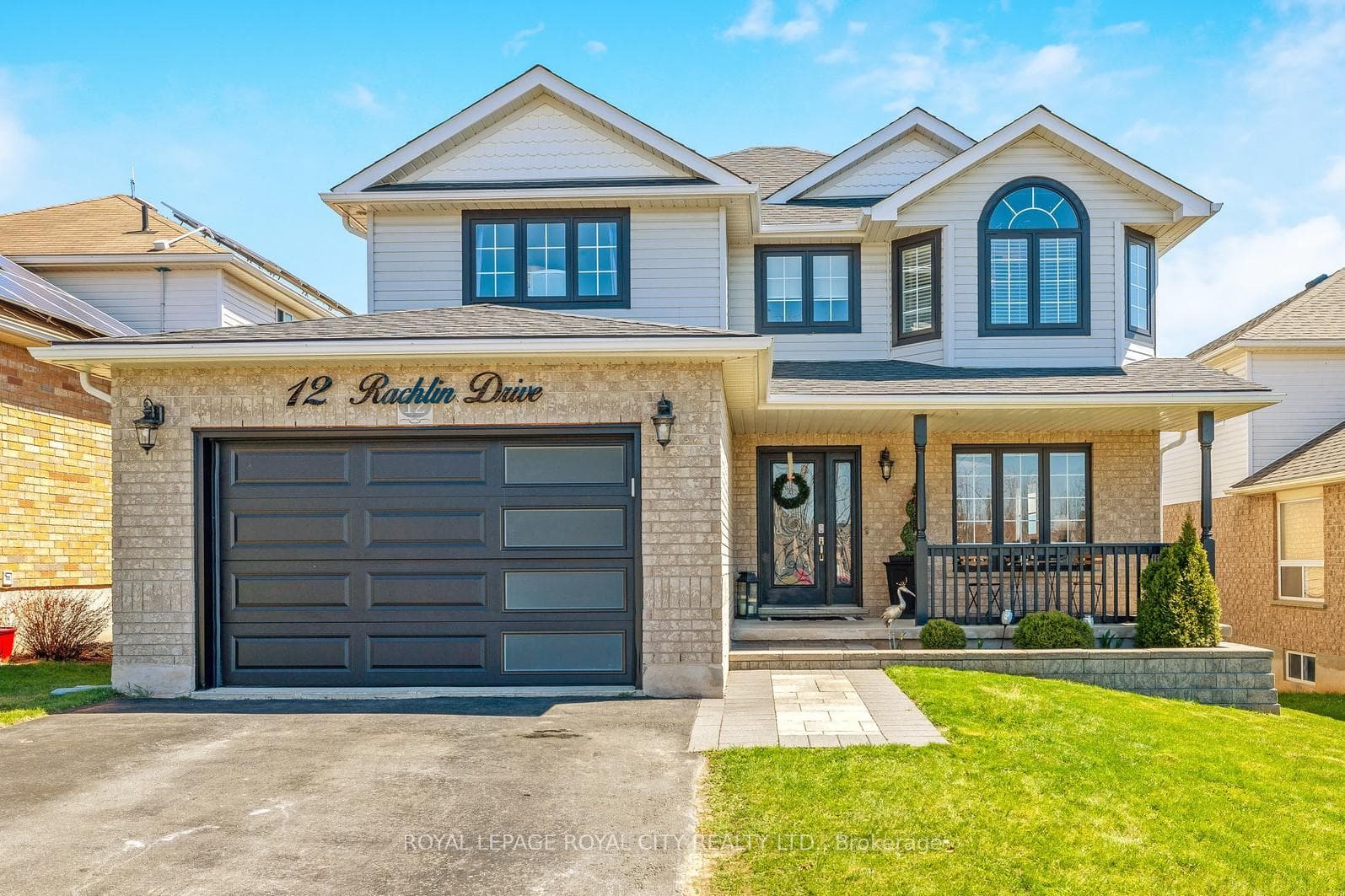 12 Rachlin Drive photo 1