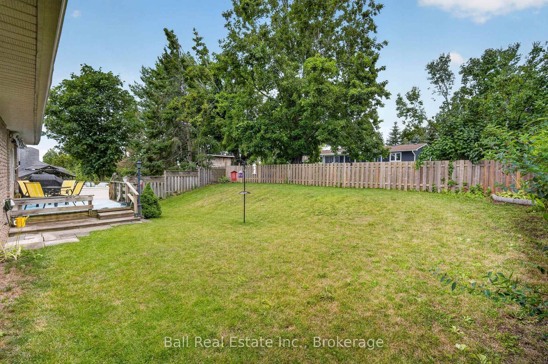 18 Russell Hill Road photo 37