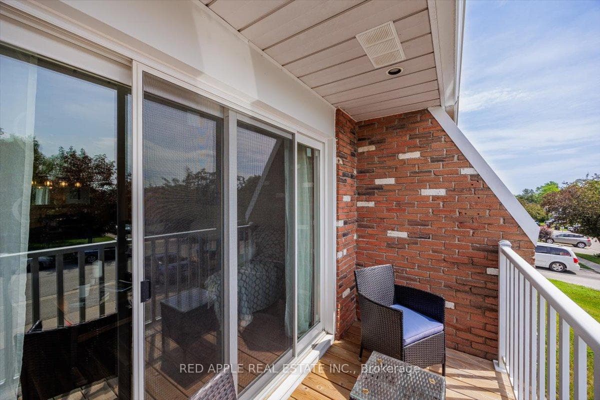 159 Britannia Avenue photo 43