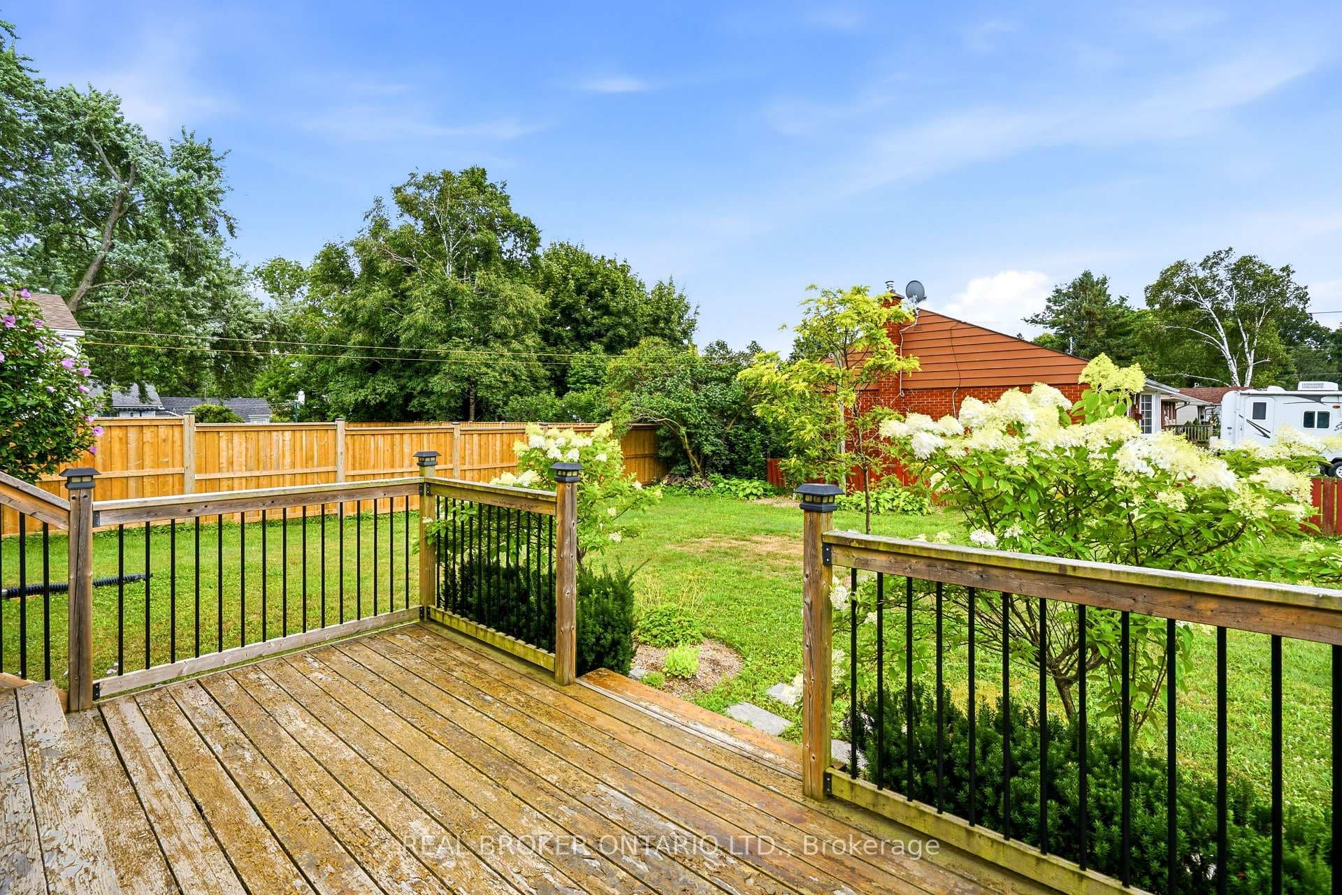 6612 Stamford Green Drive photo 28