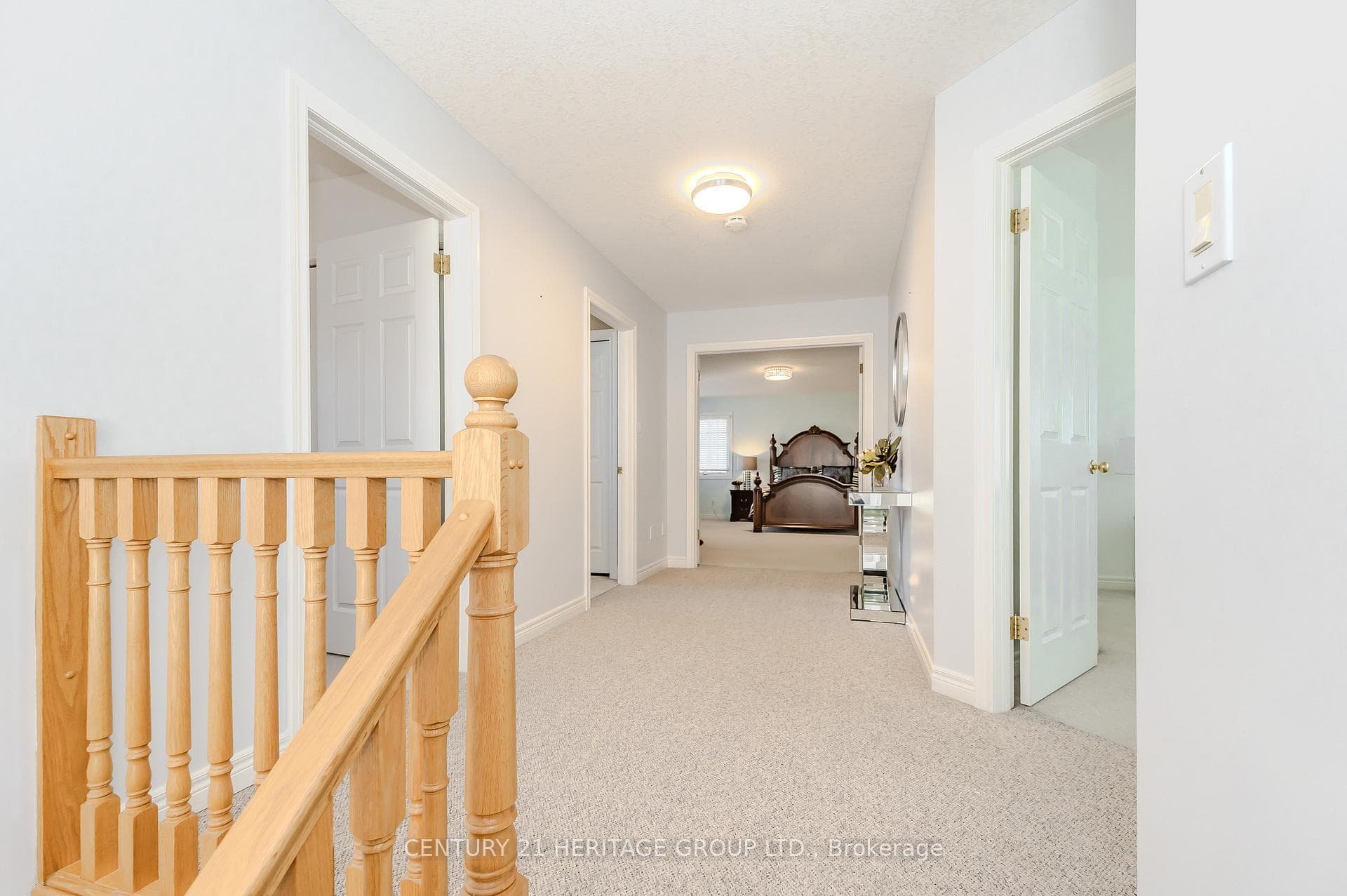 218 Hawkswood Drive photo 25