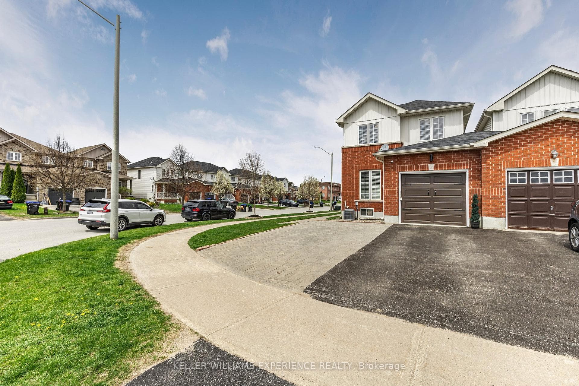 129 Stonemount Crescent photo 24