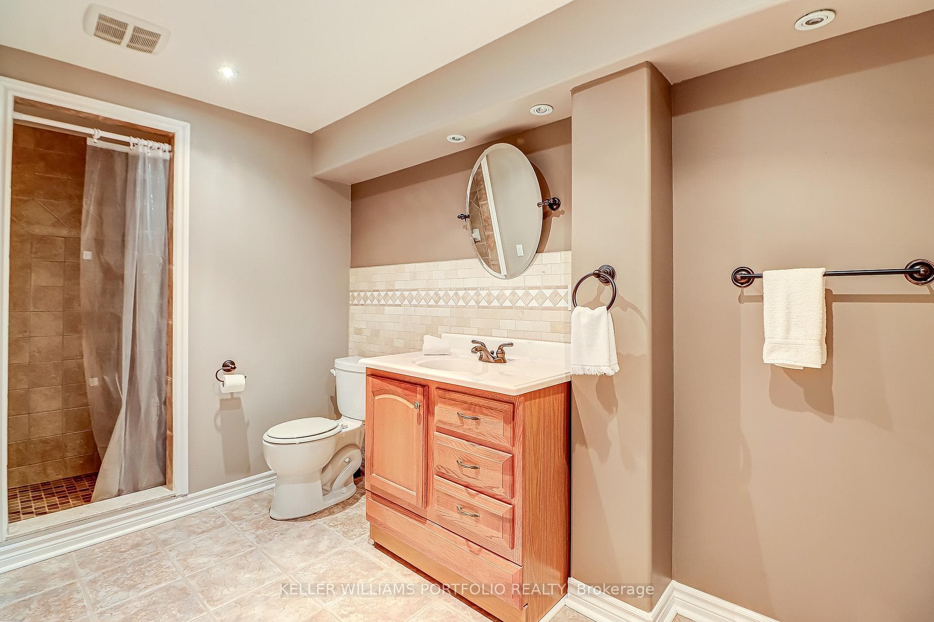 59 Searell Avenue photo 37