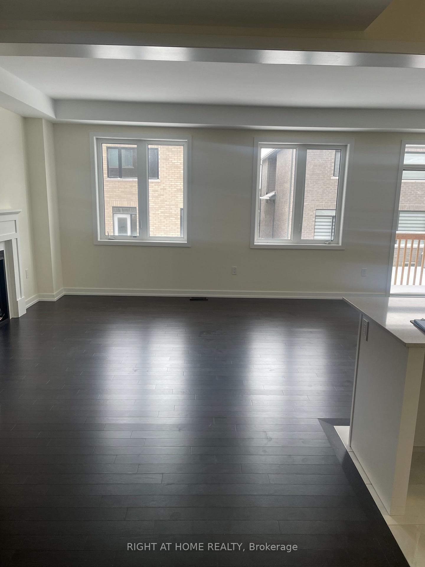 107 Henshaw Drive photo 8