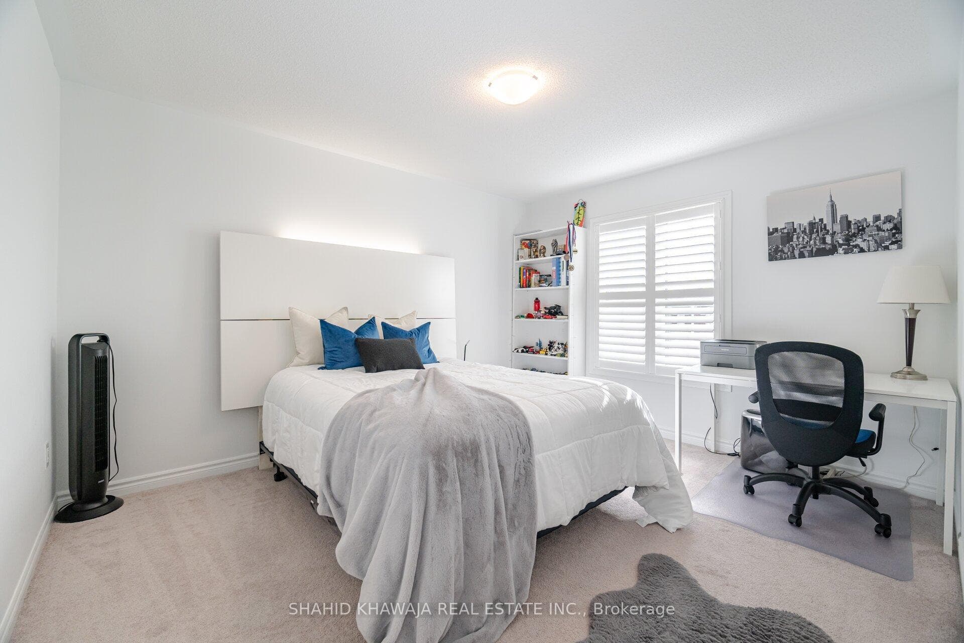 1215 Elderberry Crescent photo 23