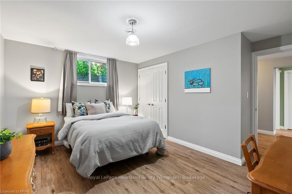 27 INGLIS Crescent photo 35