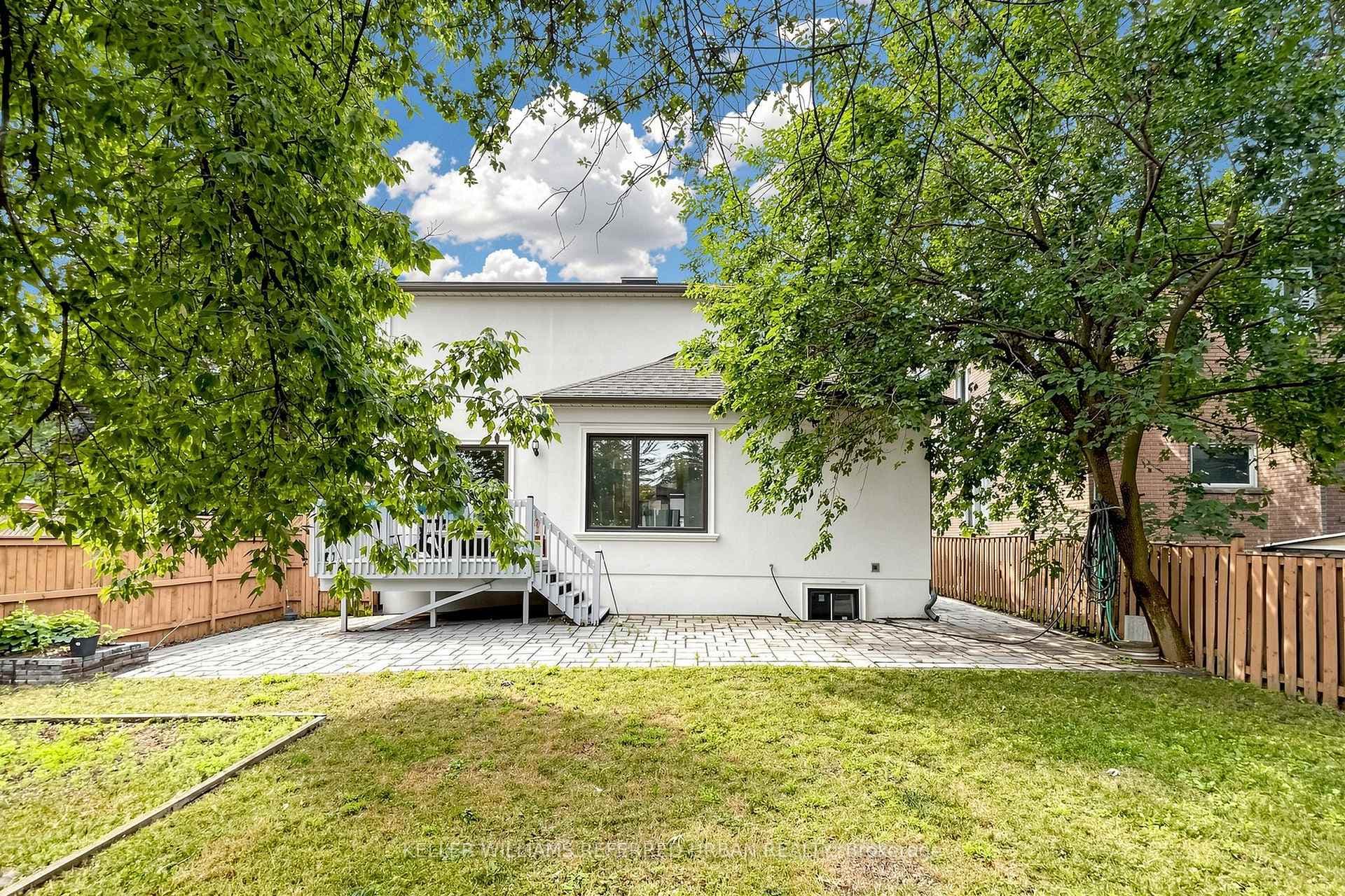 290 Empress Avenue photo 29