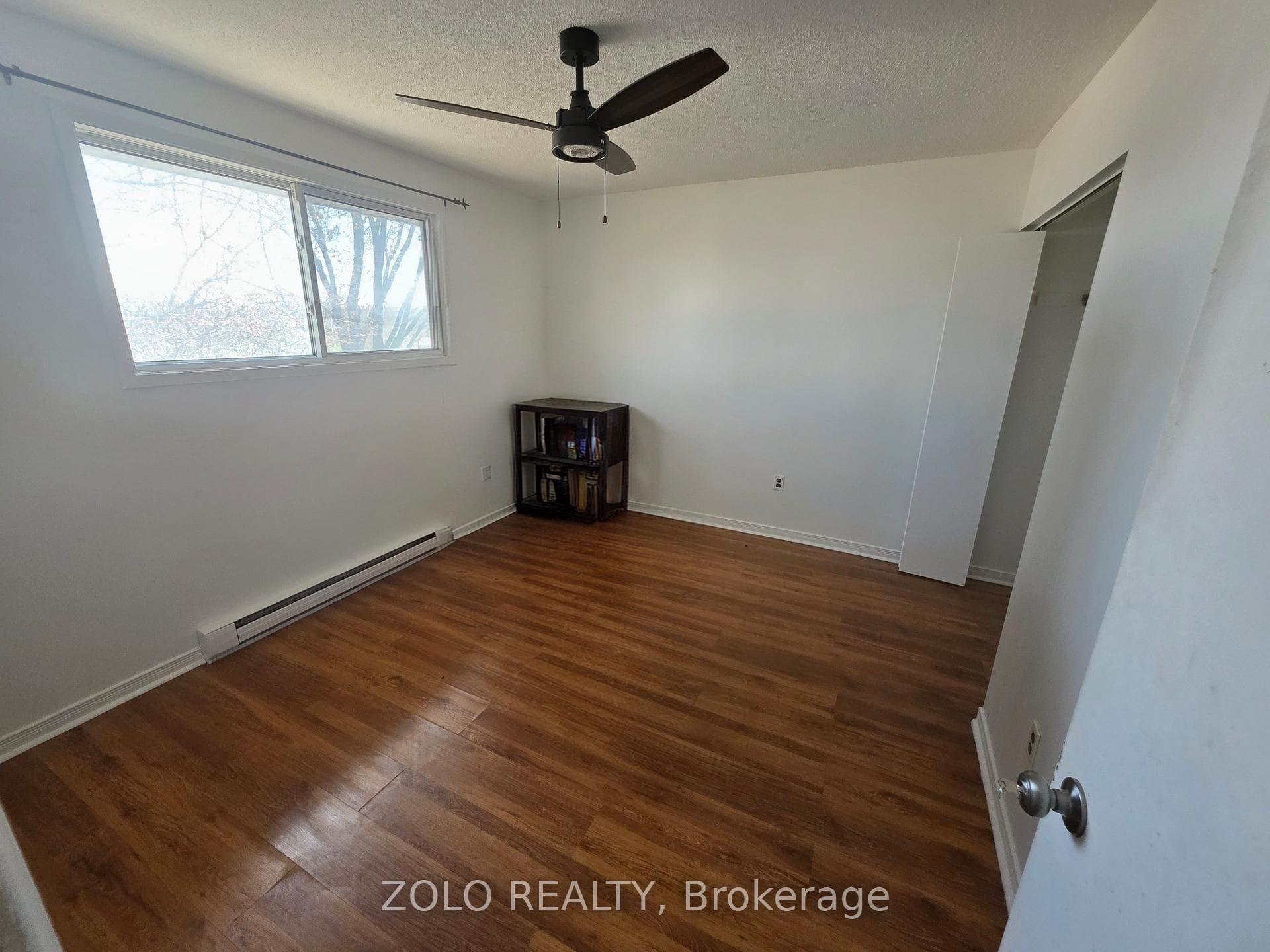 90 Rosemund Crescent Unit 35 photo 18
