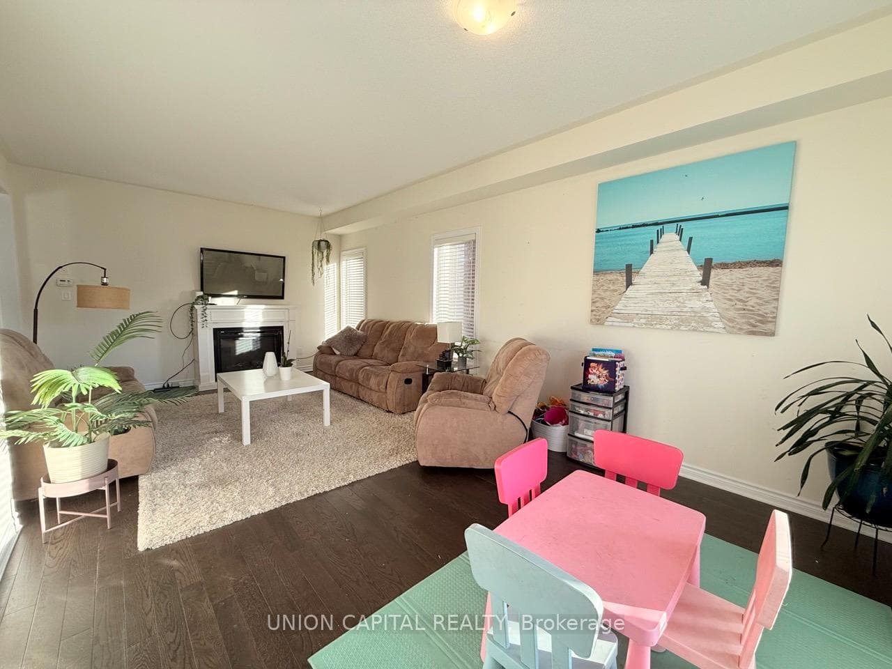 86 Terry Clayton Avenue photo 10