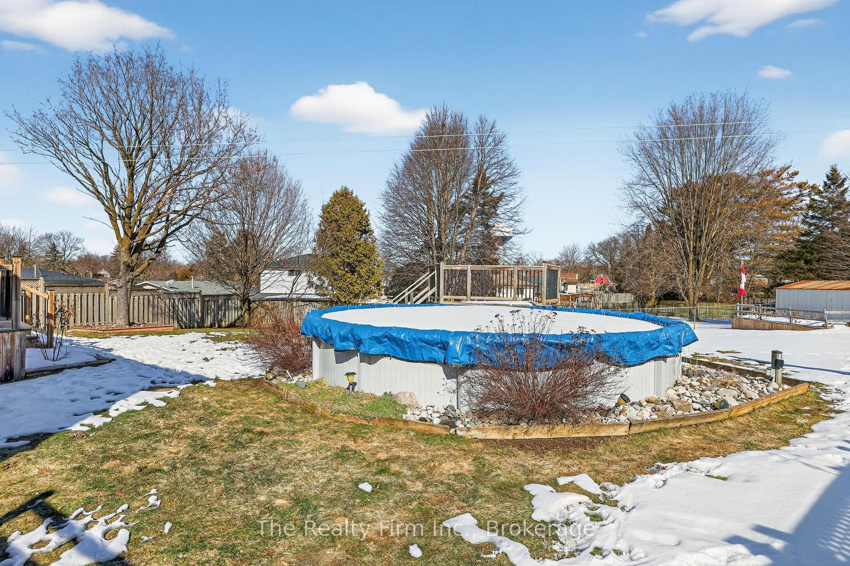 14 Linden Place photo 31