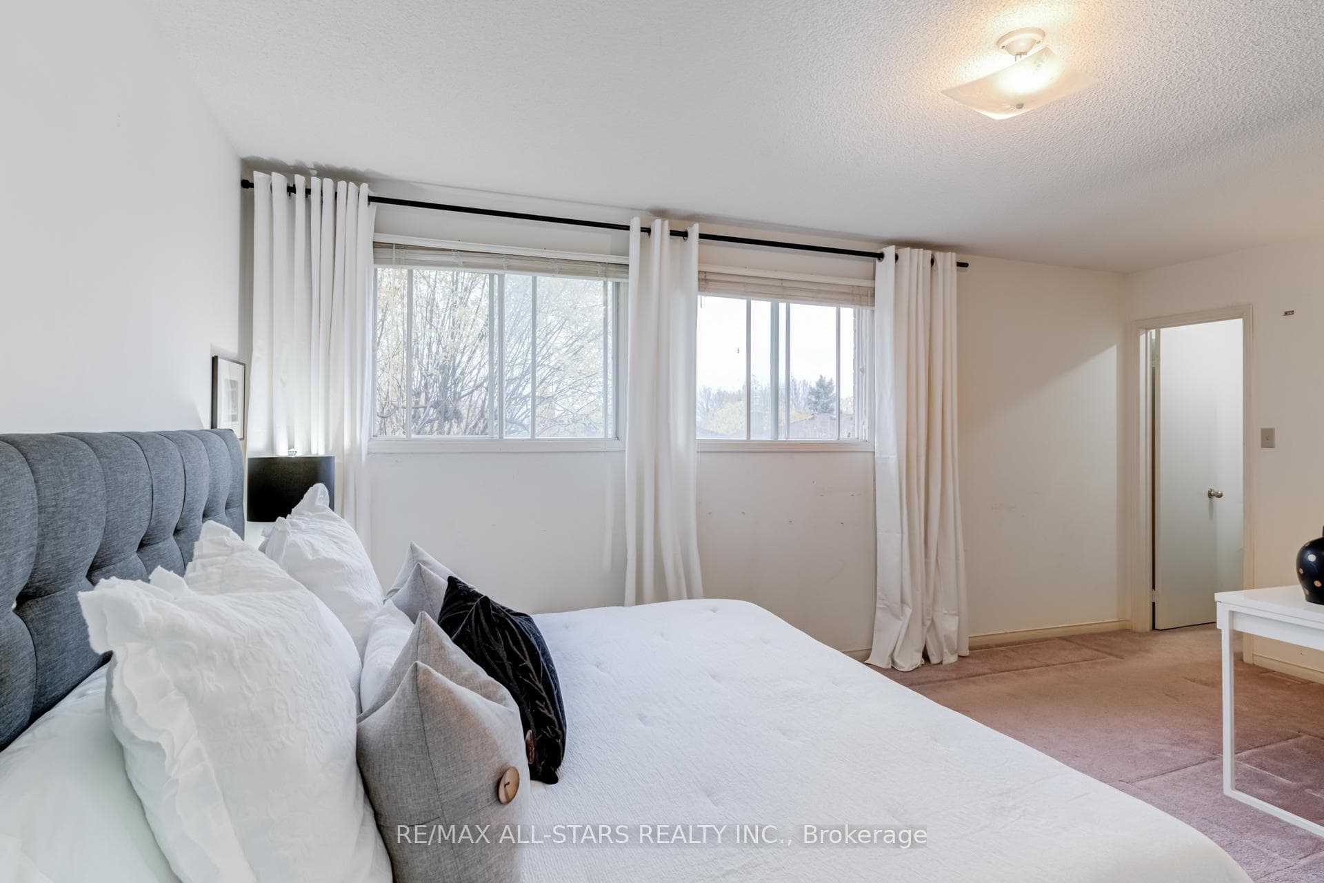29 Justus Drive photo 22