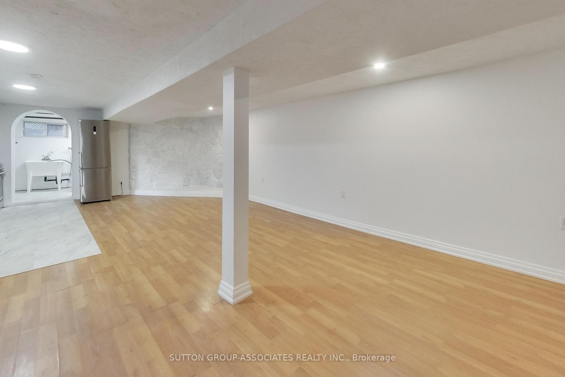 175 Earlsdale Avenue photo 27
