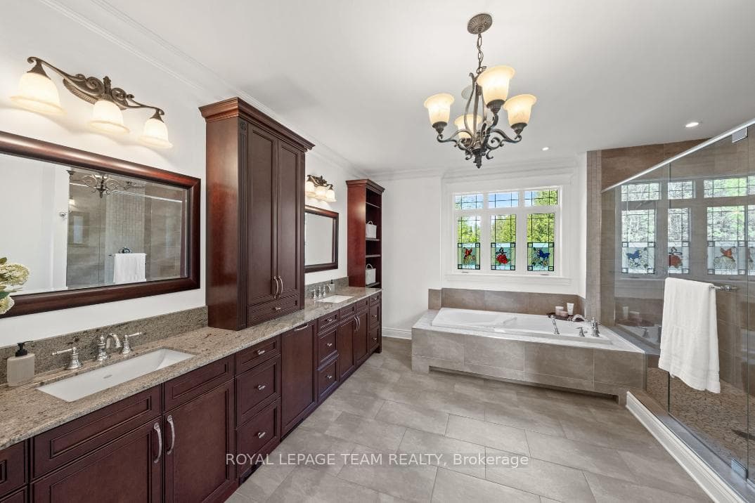 6043 Knights Drive photo 23