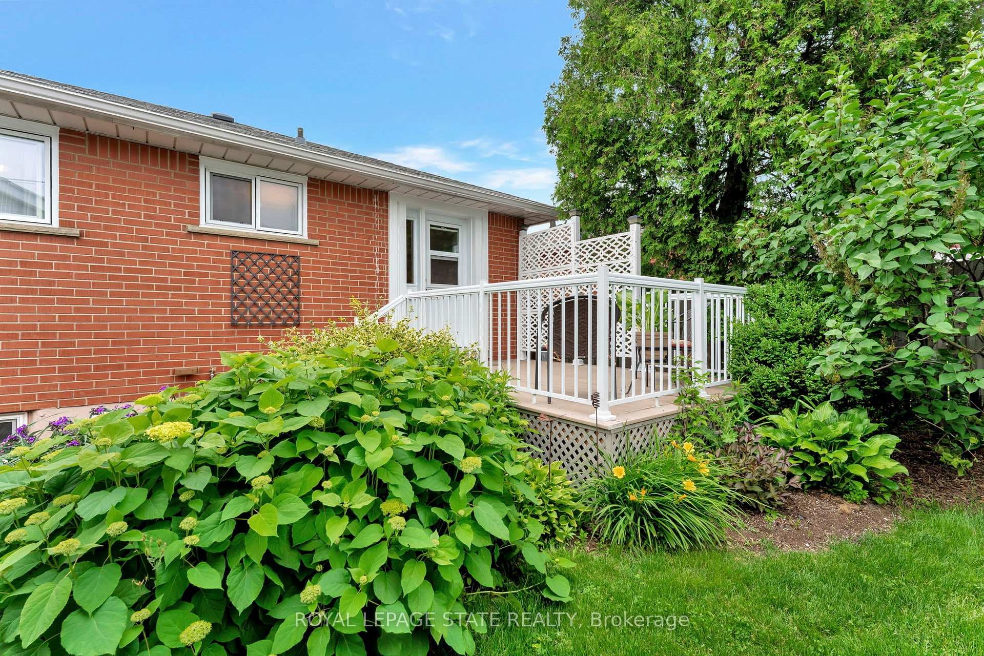 411 East 15th Street photo 28